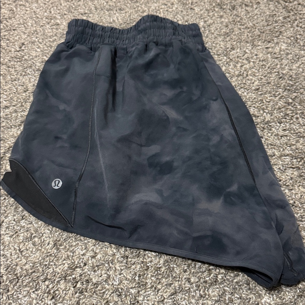 Lululemon Hotty Hot High Rise 4” Shorts - Picture 2 of 3